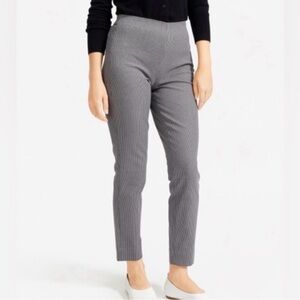 Everlane Grey Houndstooth Ankle Pant 4